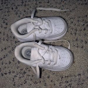 Baby white air force size 4c. Used couple times only, baby wasn’t walking yet.